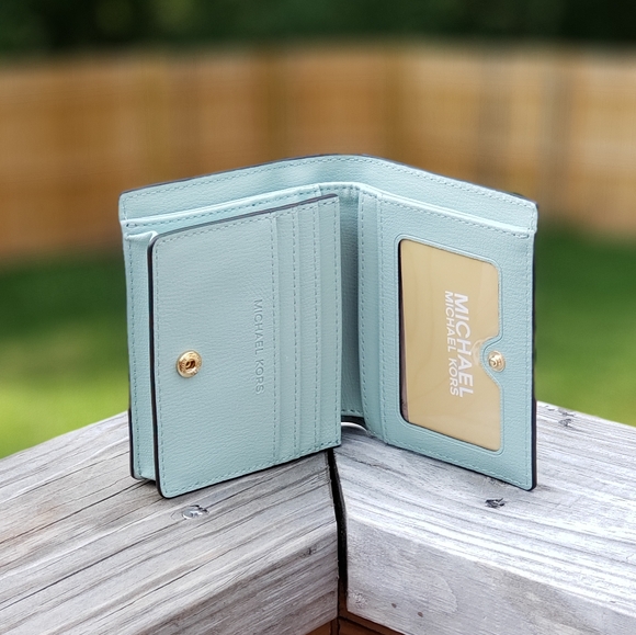 ⚠️LAST 1⚠️Michael Kors Jet Set MD Card Case Wallet - Picture 3 of 6